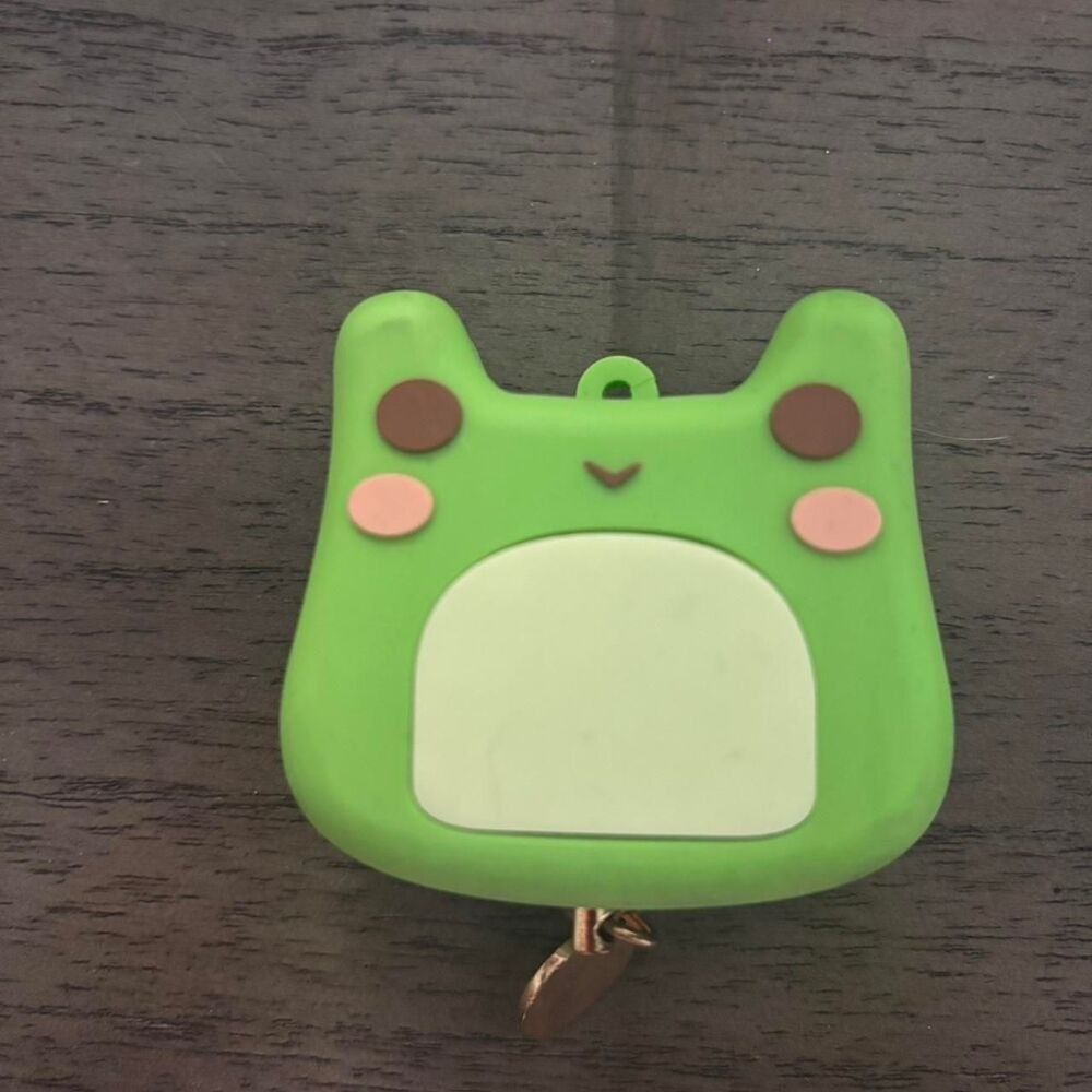 cute kawaii green froggy emergency key alarm (brand: tinyprotectors)